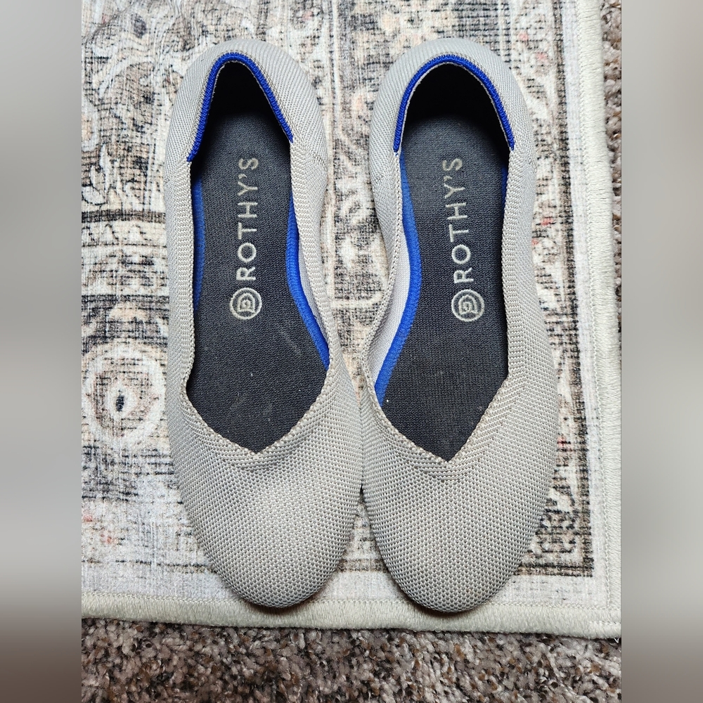 Gray Rothy's